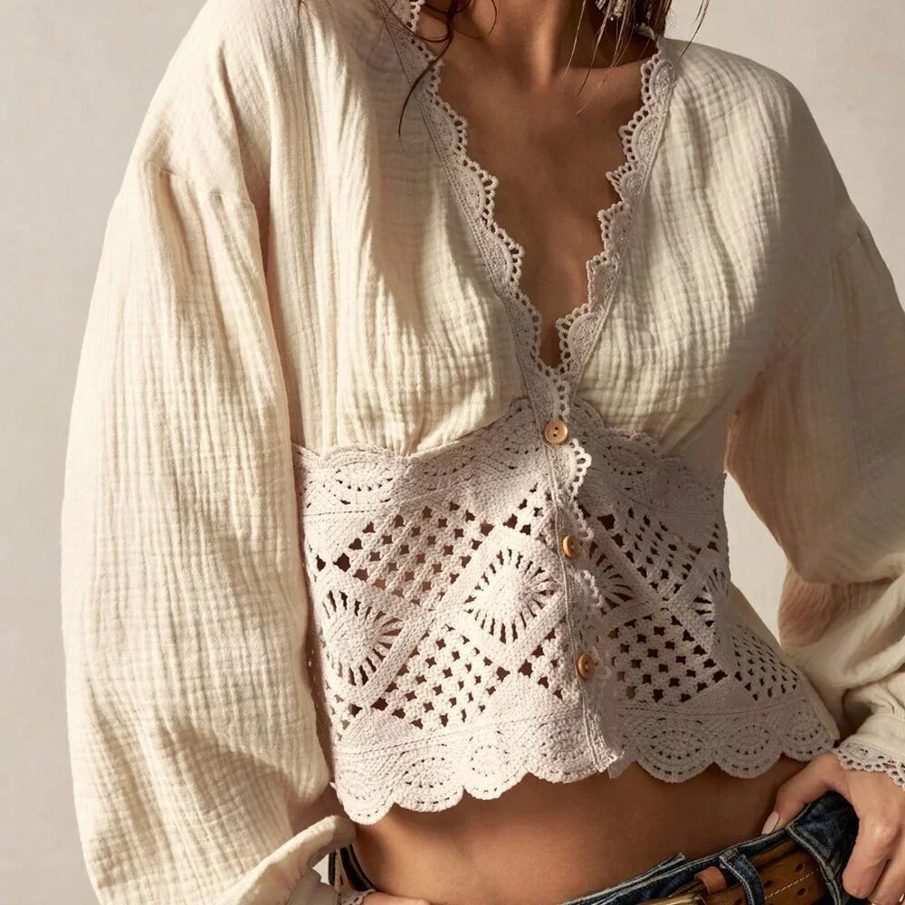 Apricot Casual Women's Woven Patchwork Floral Lace V-Neck Lantern Sleeve Blouse